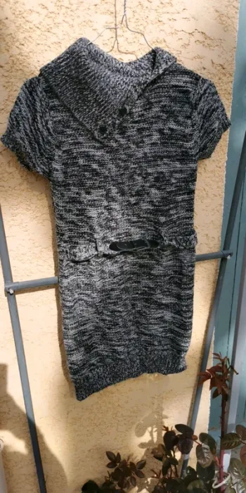 Tres jolie robe laine