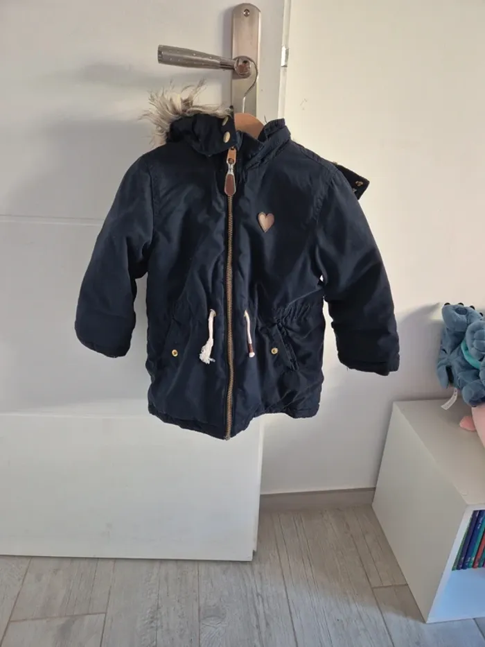 Veste chaude à capuche taille 3-4 ans H&M
