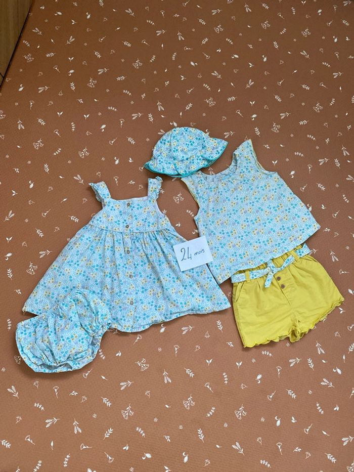 Lot fleuri 23 mois