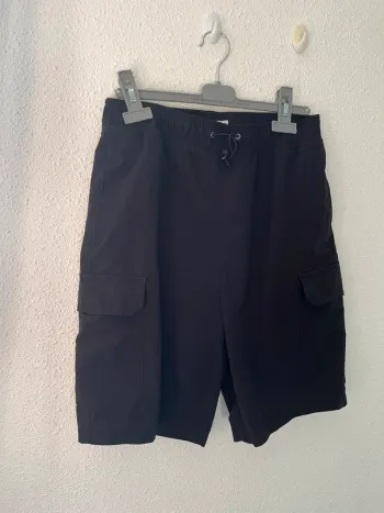 Short Cargo Gémo taille 12 ans 🌹