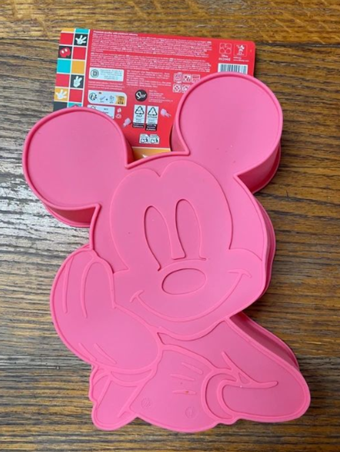 Moule à gâteau Mickey en silicone neuf - photo numéro 2