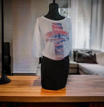 T shirt blanc imprimé mauve 36