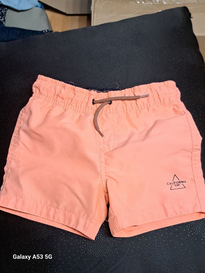 Lot short 18 mois - photo numéro 5