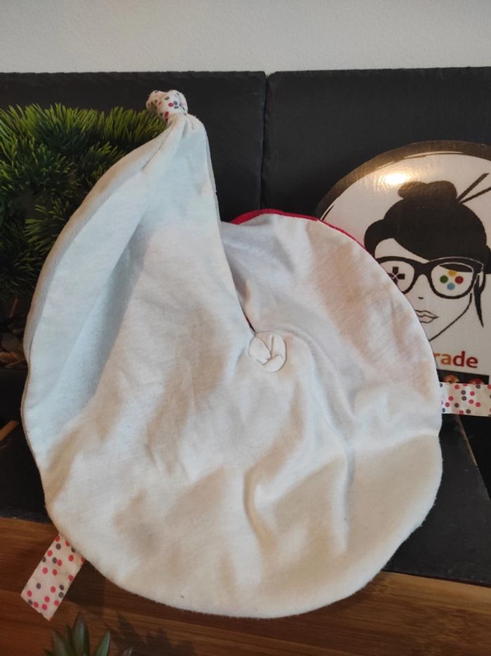 Doudou Knuffel Comforter Ours Bonnet Rouge Gris Gipsy Rond Plat #geektradedoudou - photo numéro 2