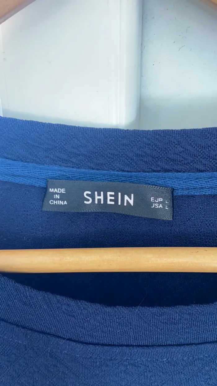 Top Shein taille L - photo numéro 2