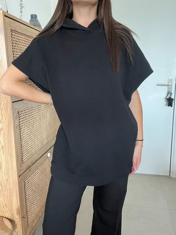 Sweat à capuche sans manches noir Minette