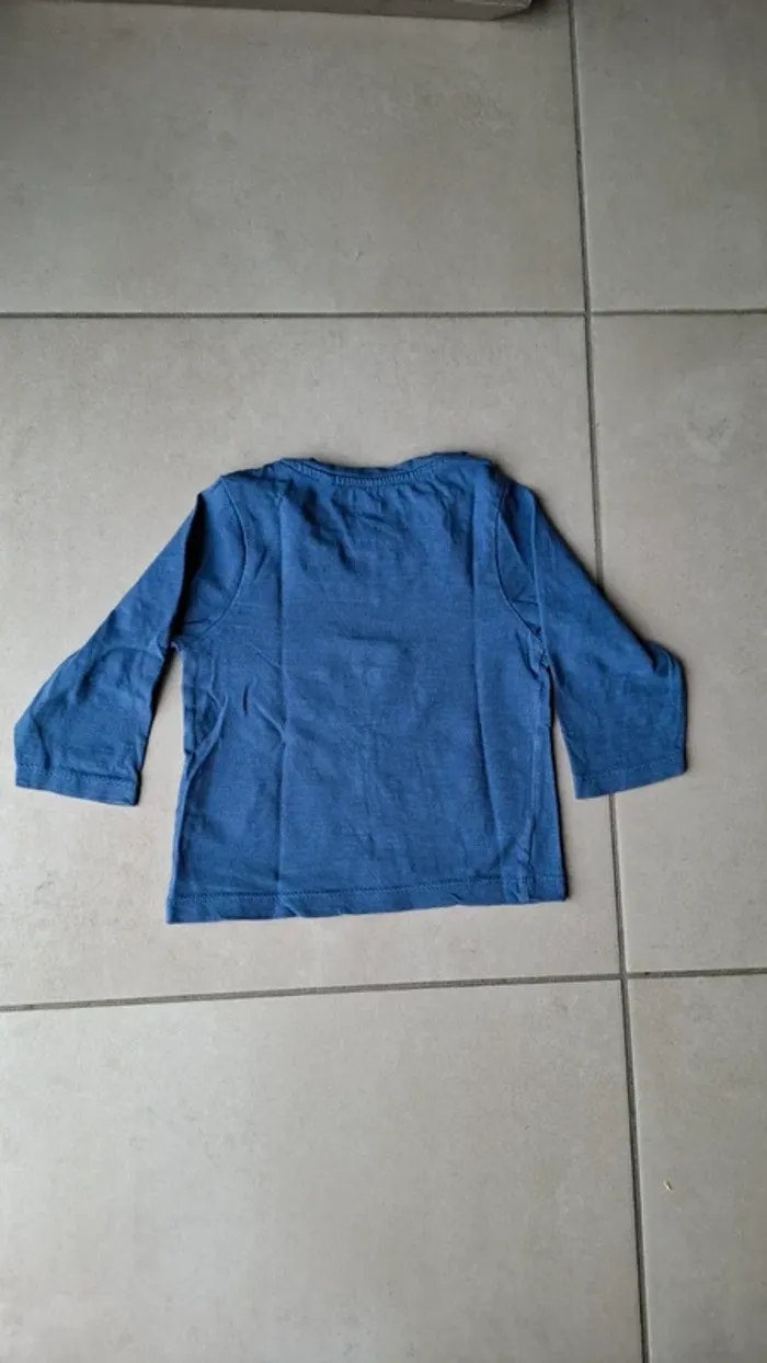 Lot 3 tee-shirts manches longues 12 mois - photo numéro 7