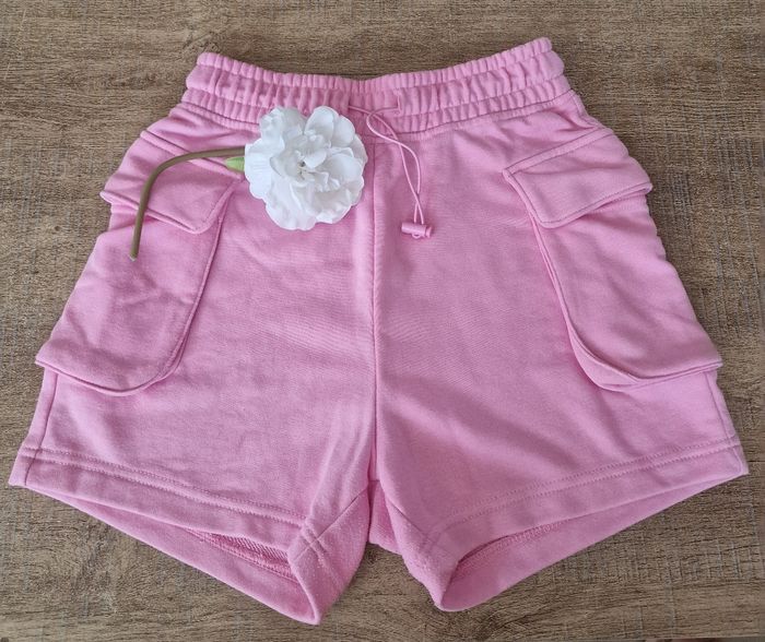 Joli short a poche rose