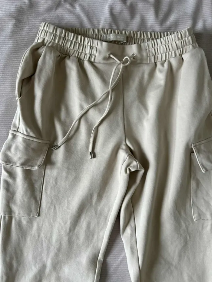 Pantalon crème Amisu – Taille 38 - photo numéro 2