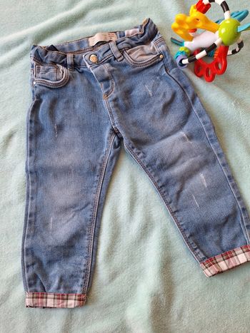 Jean taille 24 mois