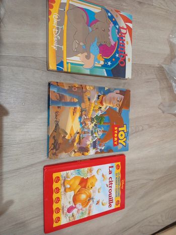 Lot de 3 livres Disney