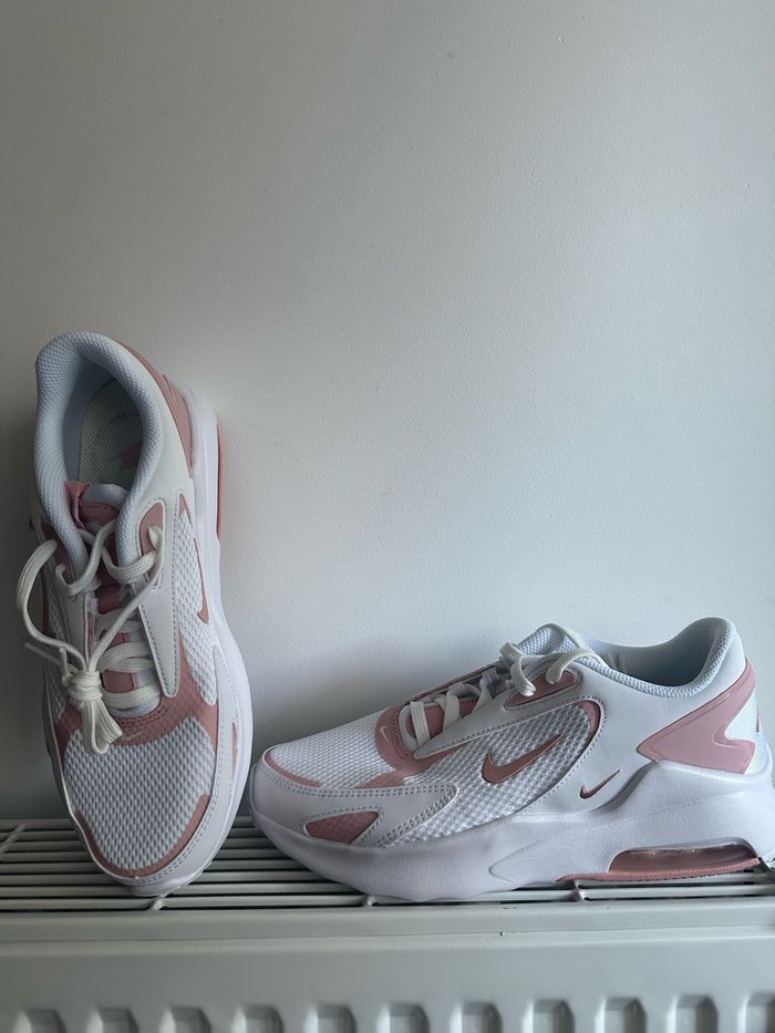 nike air max bolt pink