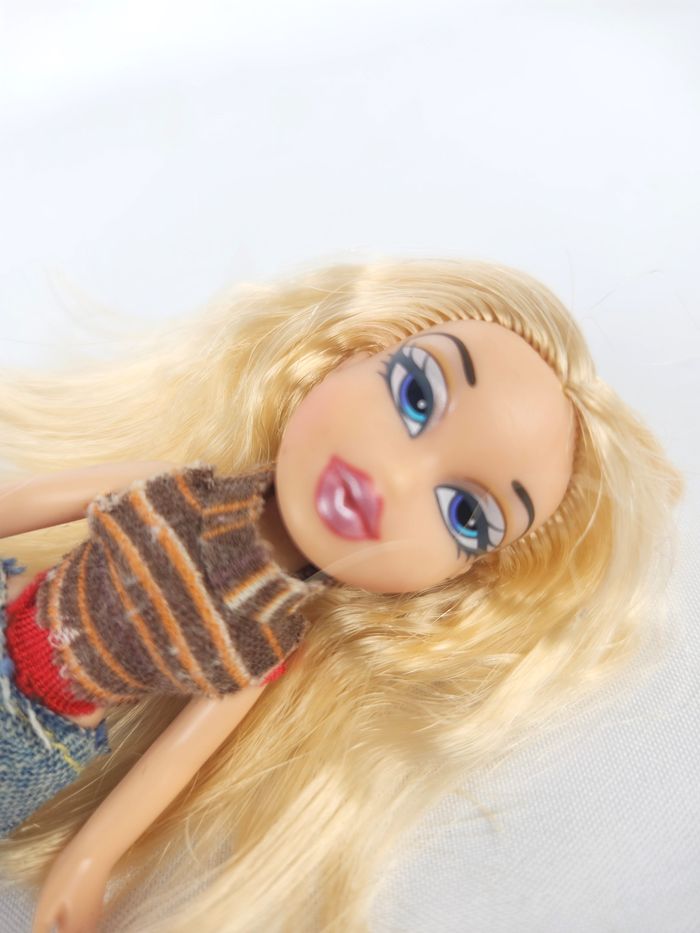 Mini Poupée Bratz Vintage 2002 - Taille 10 cm - Blonde - MGA - photo numéro 4