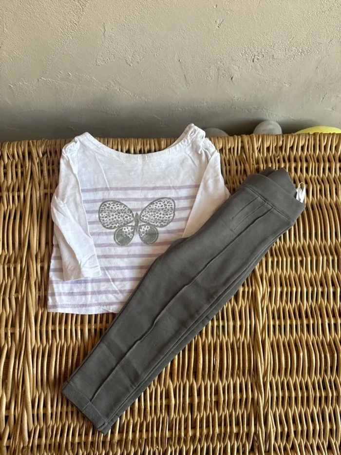 Ensemble fille 24mois en très bon état