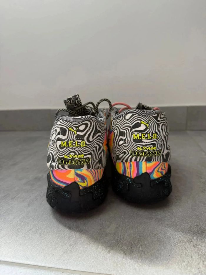 Baskets Puma Melo Dexter MB03 taille 43 très bon état - photo numéro 5