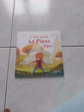Livre il faut sauver le piano blanc