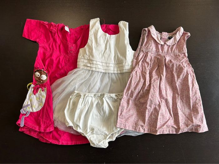 Lot de 3 robes 18 mois