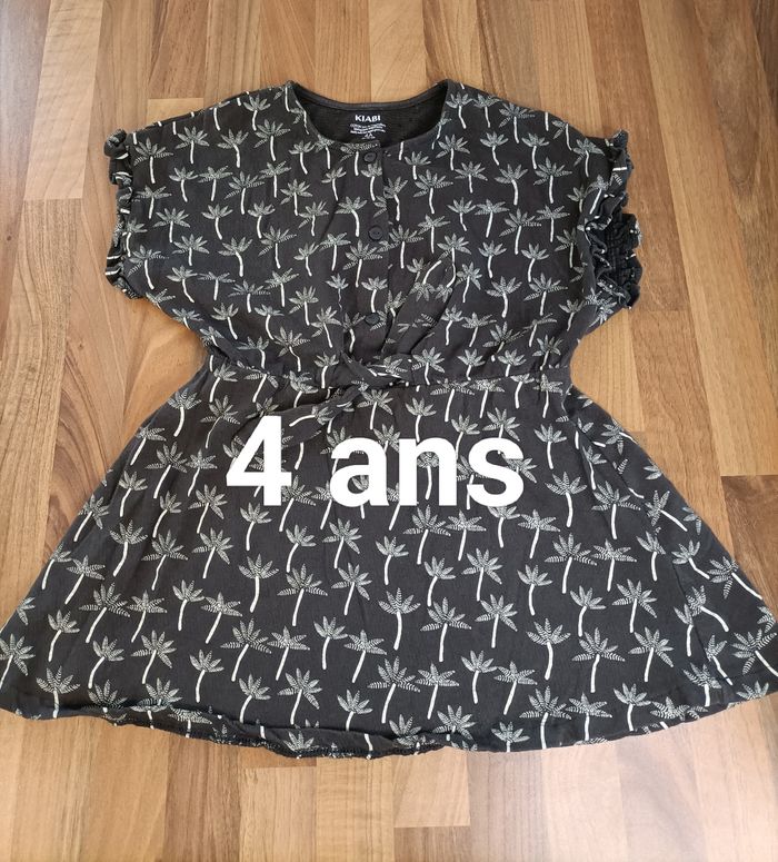 Robe grise blanche 4 ans Kiabi