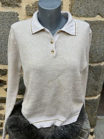 Pull style polo en maille beige et doré - Monoprix