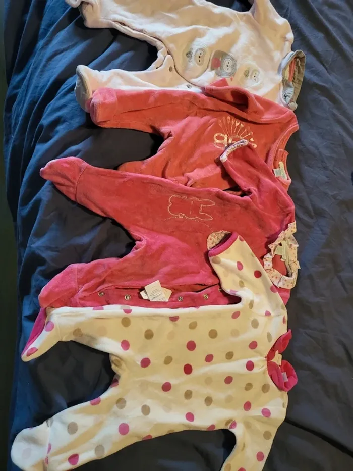Lot 4 pyjamas obaibi velours