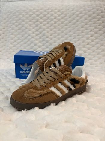 Adidas gazelle indoor atmos pink trinity leopard warm Sand 