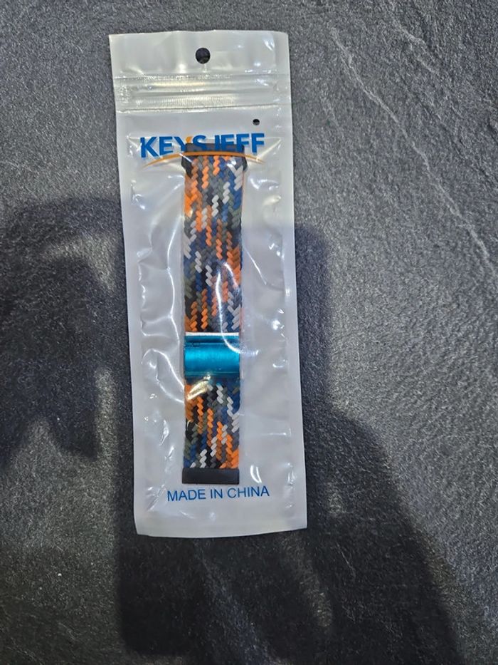 Bracelet pour montre connectee Neuf