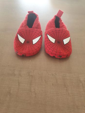 Chaussons spideman taille 18-19