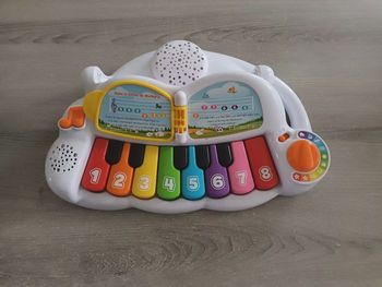 Jouet piano