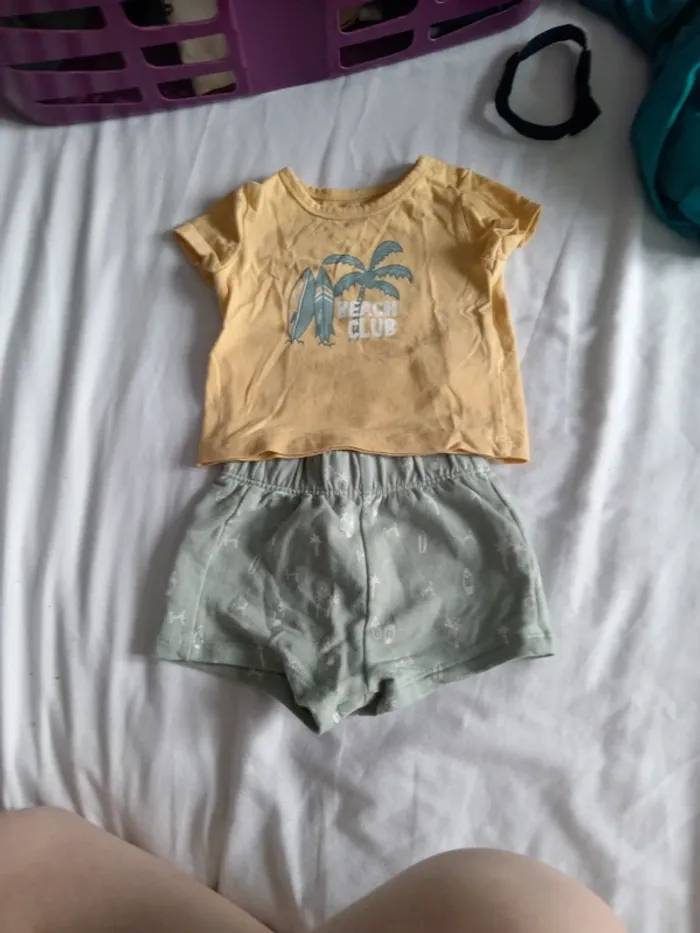 Ensemble 3 mois kiabi