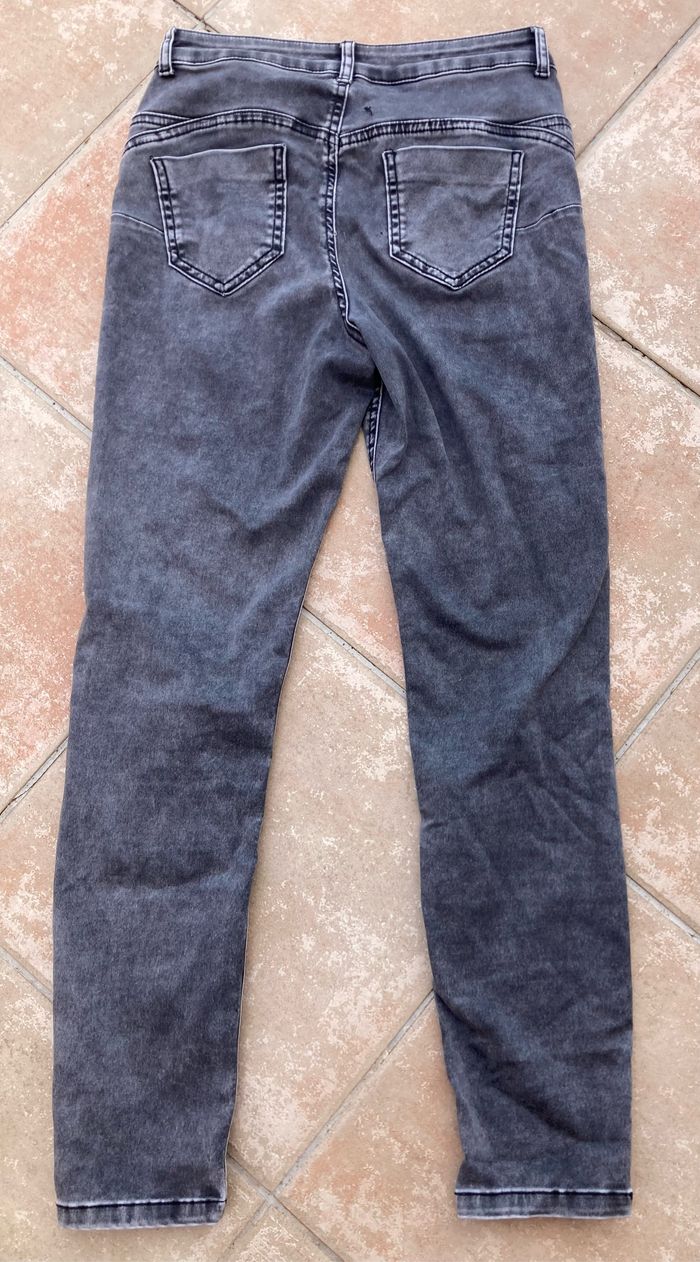 Jean élastique Calzedonia  M - photo numéro 3