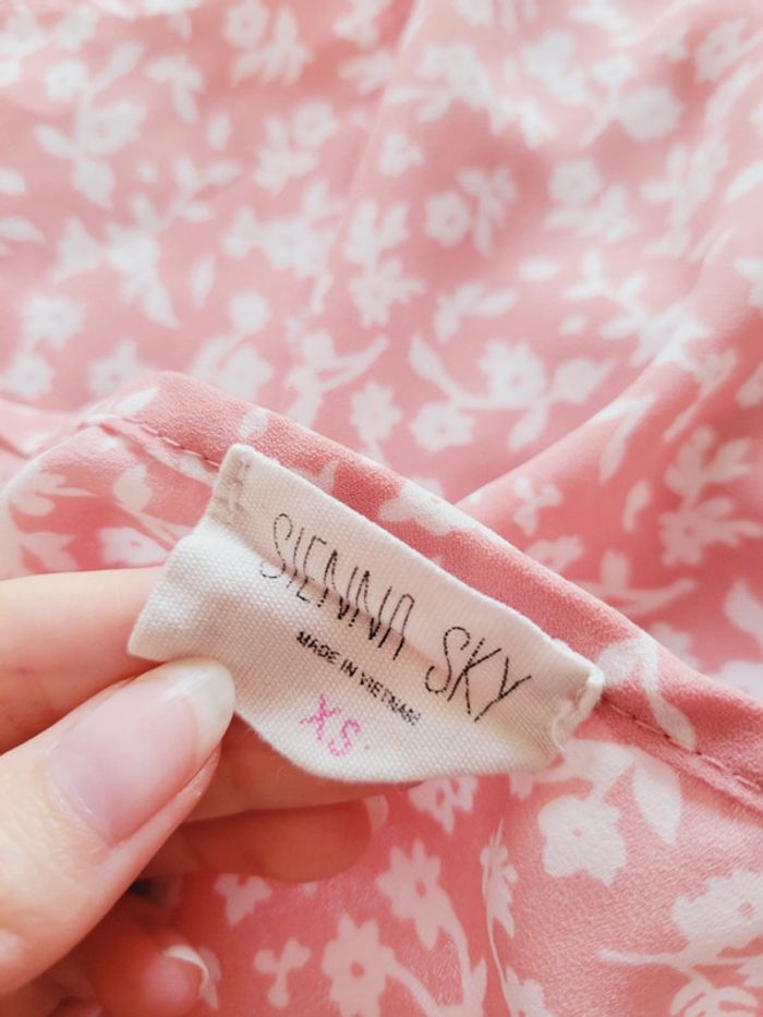 Tee shirt haut top blouse rose fleurs blanches style liberty coquette taille XS 34 Sienna Sky - photo numéro 7