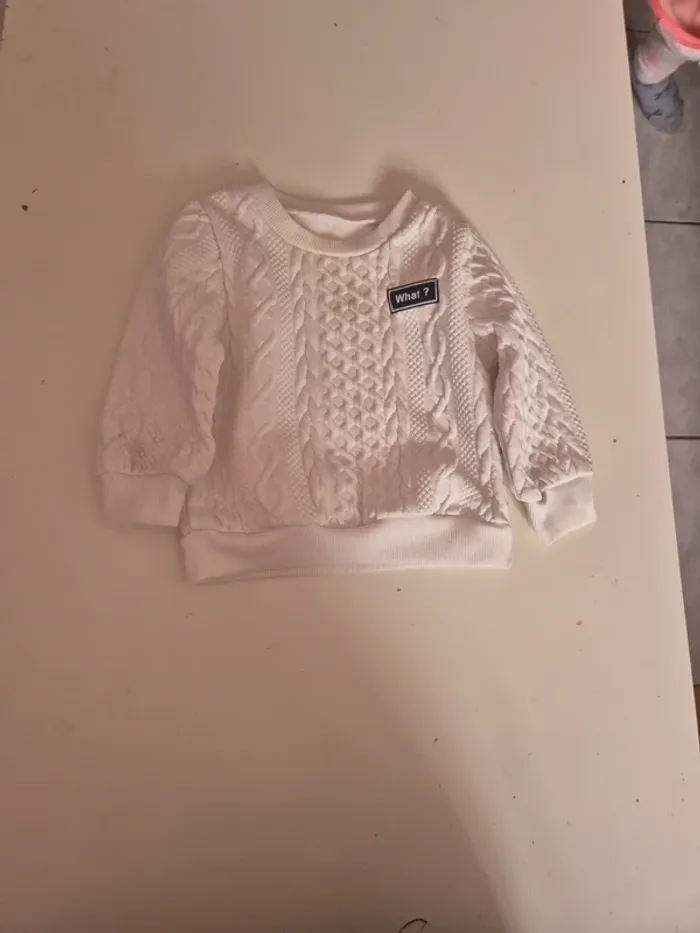 Pull 9-12 mois