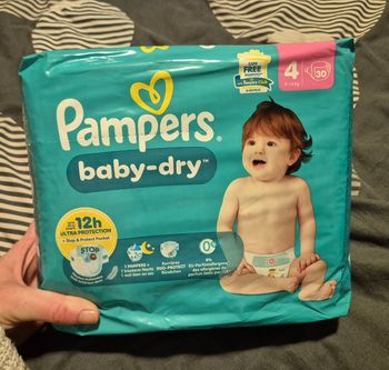 Couches pampers