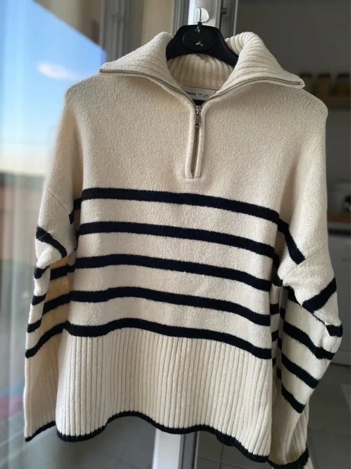 Pull rayure col camionneur beige noir Bershka 36 - photo numéro 3