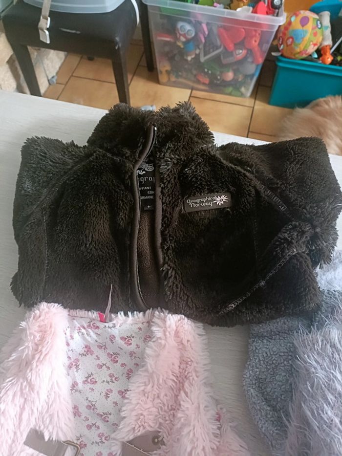 Lot vêtements fille 4 ans hiver - photo numéro 5