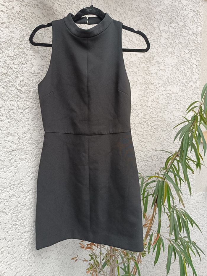 Robe Zara taille M dos ouvert noire - photo numéro 8