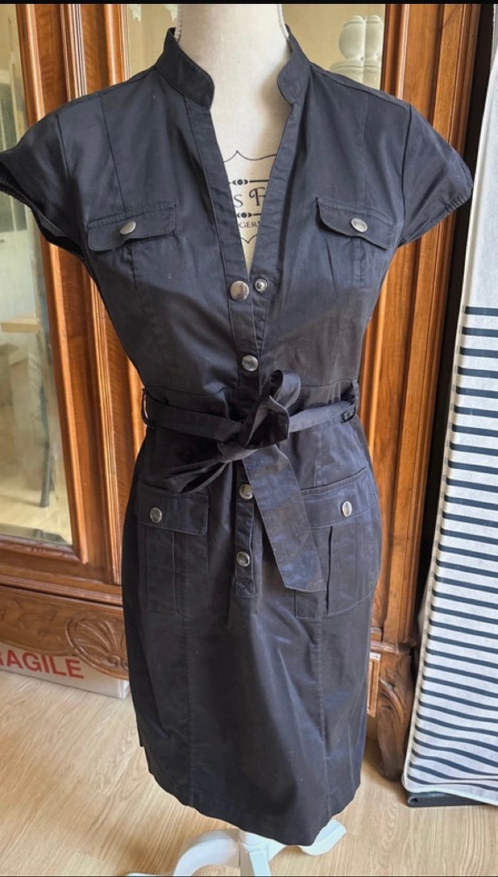 Robe noire