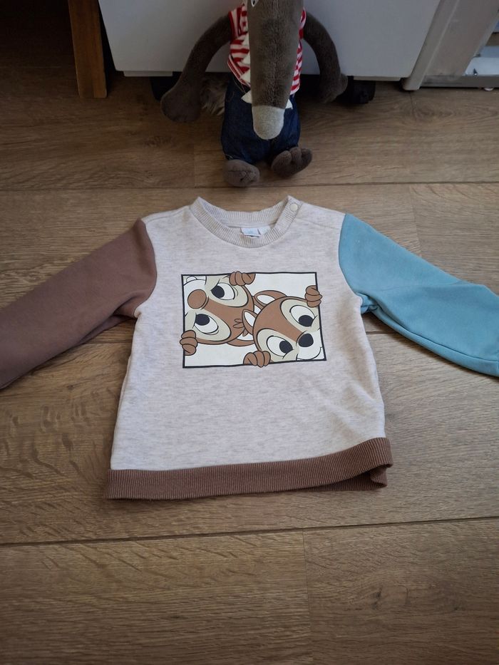 Sweat 12 mois - photo numéro 2