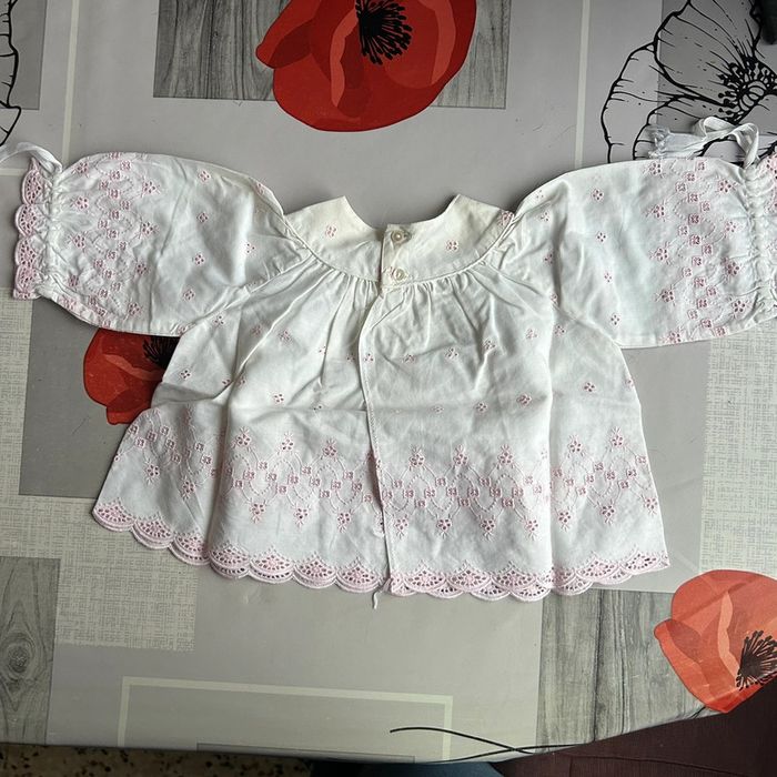 Blouse à dentelle - photo numéro 2