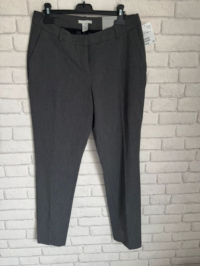 Pantalon H&M taille 38 neuf