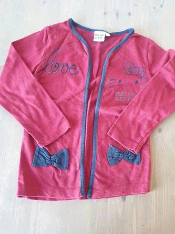 Gilet 5-6 ans Hello Kitty rouge et bleu marine