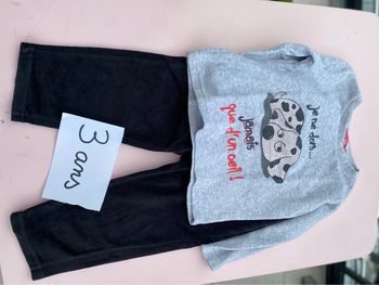Beau pyjama en 3 ans