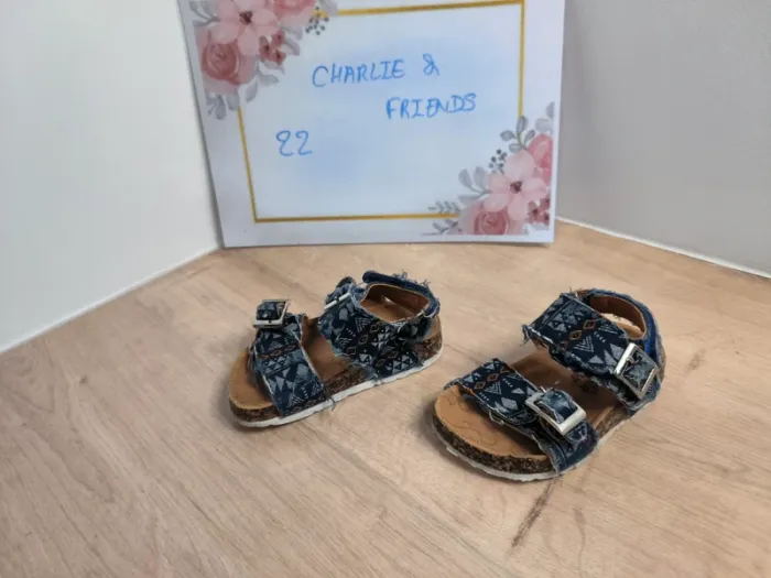 Sandalettes T22 - photo numéro 3