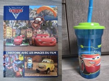 L'histoire avec les images du film Cars 2 + gourde