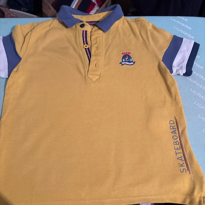 Vends lot de deux polos sergent major 5 ans très bon état - photo numéro 2