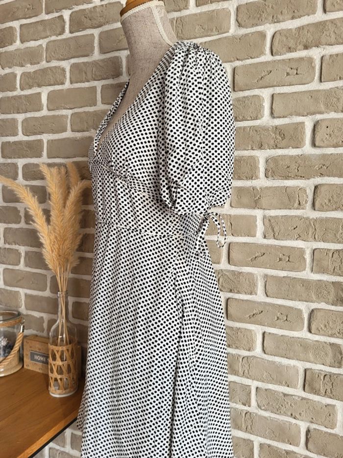 Robe blanche à pois noir H&M neuve - photo numéro 7