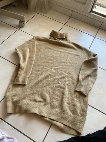 Robe pull, taille S. Jennyfer