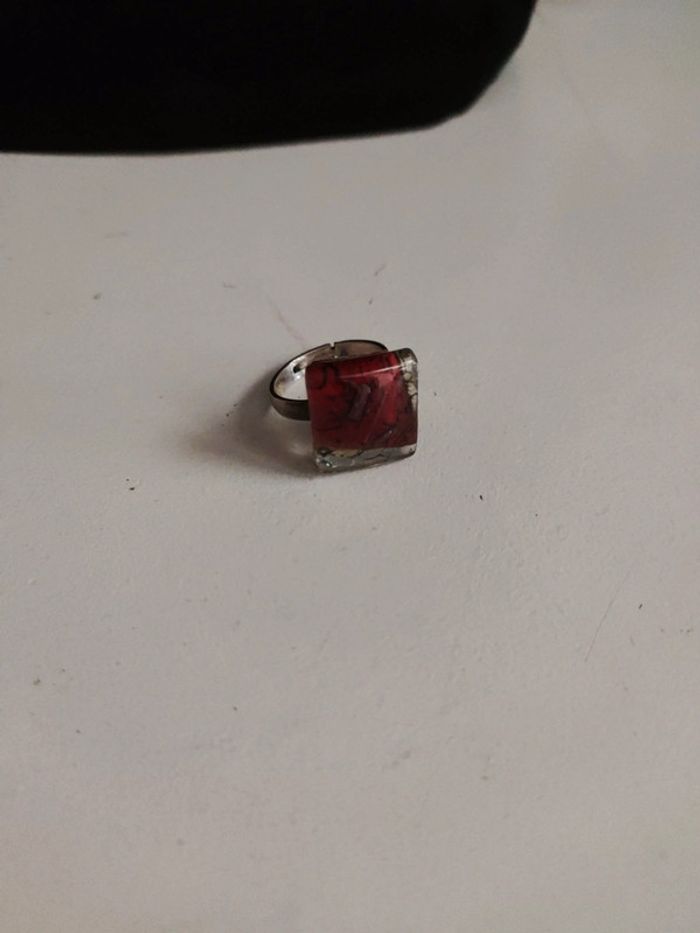 Bague en verre ajustable - photo numéro 3