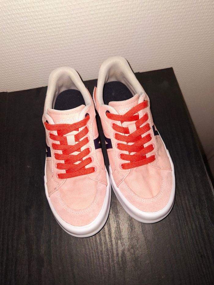 Basket lacoste fille 37 - photo numéro 3