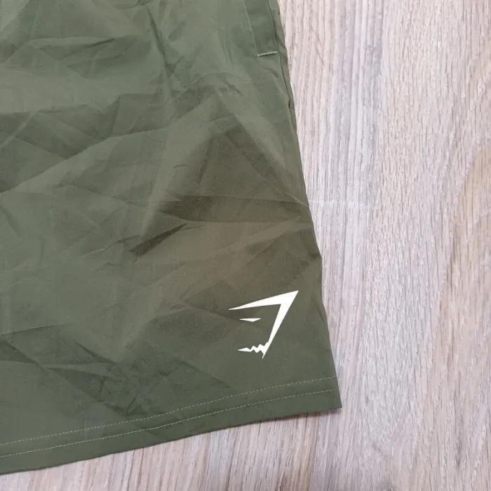 Short gymshark homme M kaki - photo numéro 2
